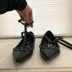 Rockstud Valentino Flats 39